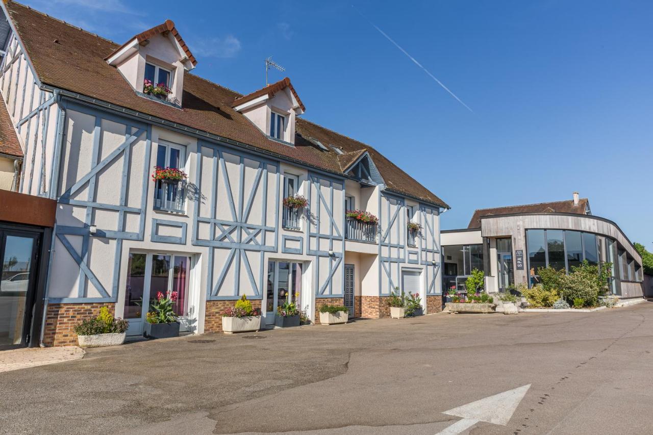 Logis Aux Maisons Exterior foto